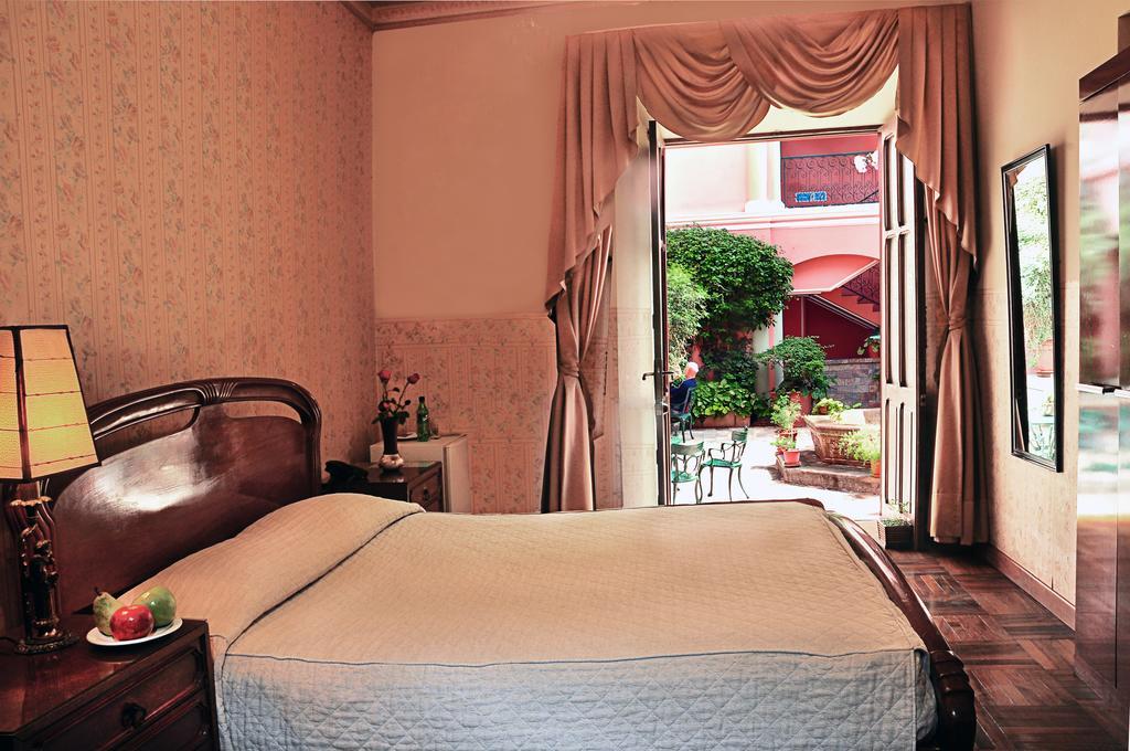 Capital Plaza Hotel Sucre Esterno foto