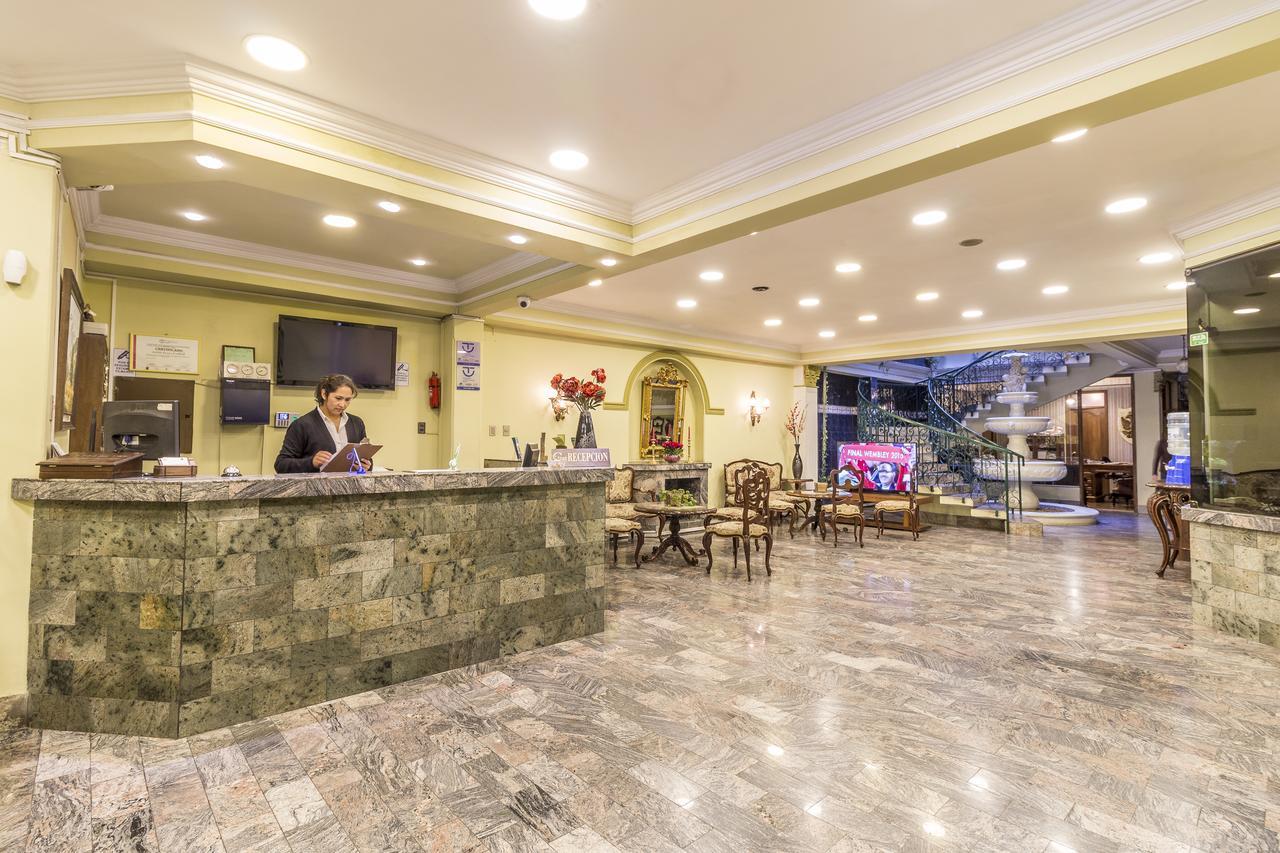 Capital Plaza Hotel Sucre Esterno foto