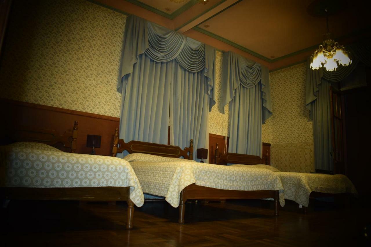 Capital Plaza Hotel Sucre Esterno foto